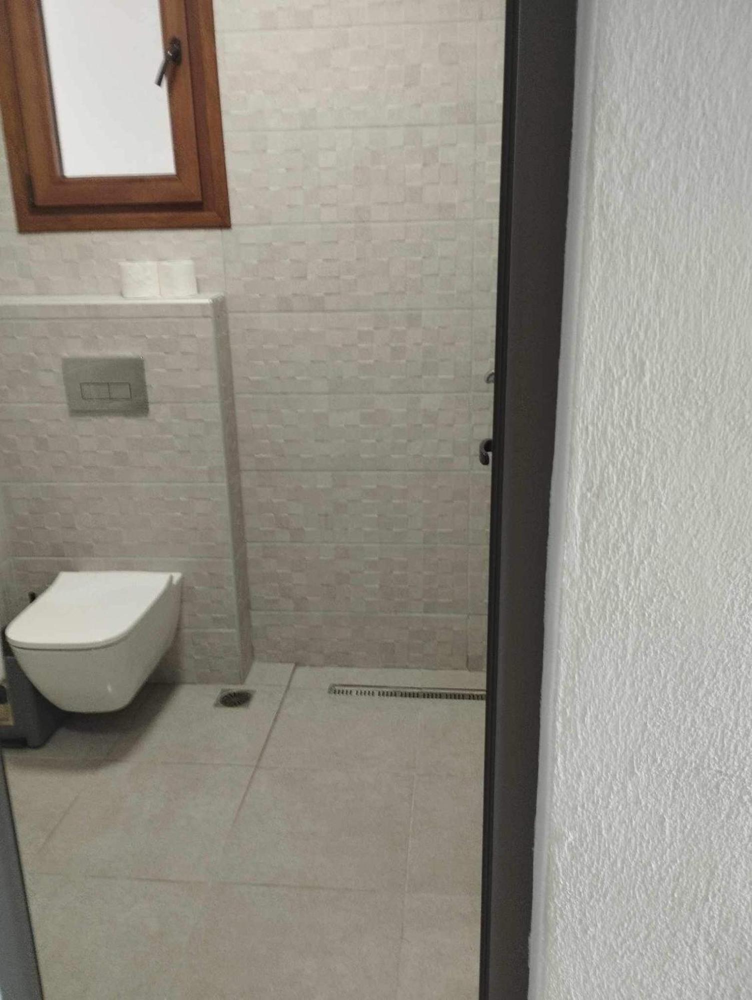 Daniela Apartments Nea Roda Luaran gambar