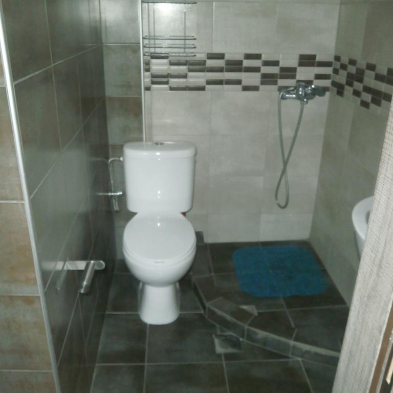 Daniela Apartments Nea Roda Luaran gambar